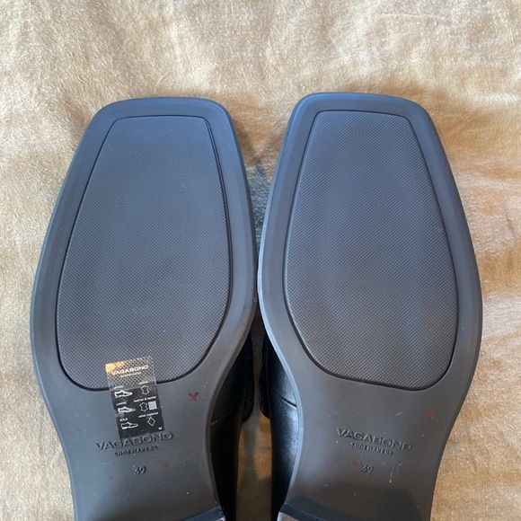 Vagabond Square Toe Black Loafer - Picture 3 of 4